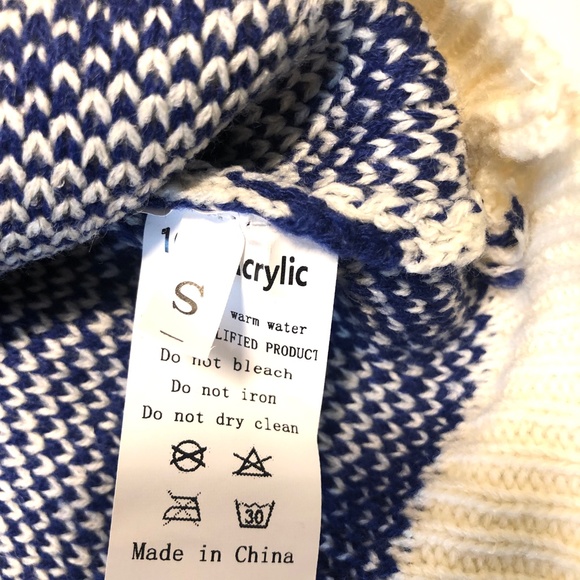 NWT - DAPHNE LO Sweater - Picture 11 of 16